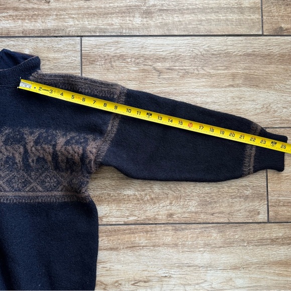 Dale Of Norway Sport Fair Isle Sweater 100% Wool Small - Picture 10 of 10